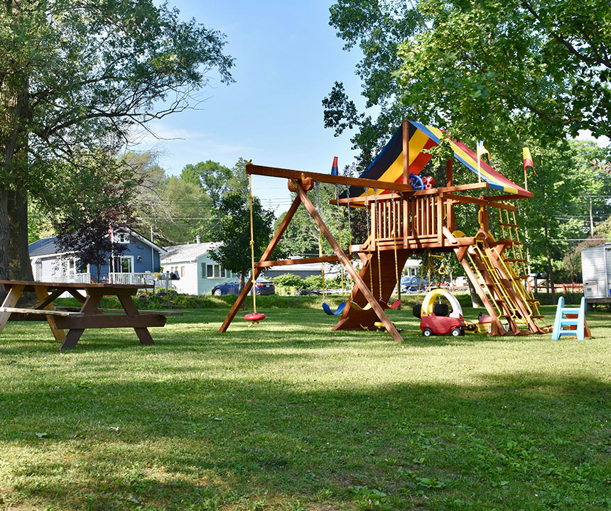 rv-camping-amenities-right-image